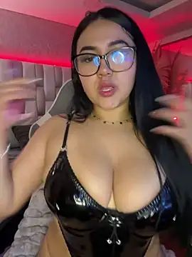 Sara  collins   online show from 21, 12, 2025