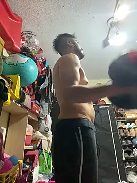 leonardohot1987 online show from 7, 3, 2025