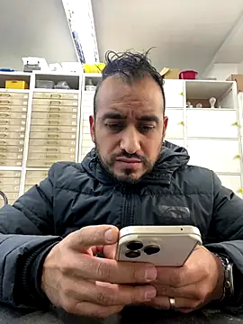 leonardohot1987 online show from 27, 11, 2025