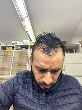 leonardohot1987 online show from 10, 2, 2026