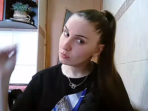 Snapshot of Yuliia30 chatting on 1, 5, 2026 Yuliia30 online show from 1, 5, 2026