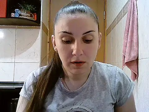 Snapshot of Yuliia30 chatting on 3, 6, 2026 Yuliia30 online show from 3, 6, 2026