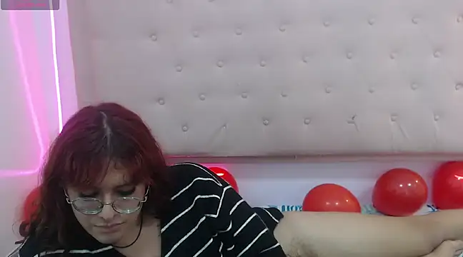 Snapshot of kathepickmanx chatting on 15, 2, 2025 kathepickmanx online show from 15, 2, 2025