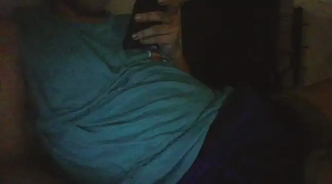 Snapshot of it0z_klk chatting on 10, 1, 2025 it0z klk online show from 10, 1, 2025