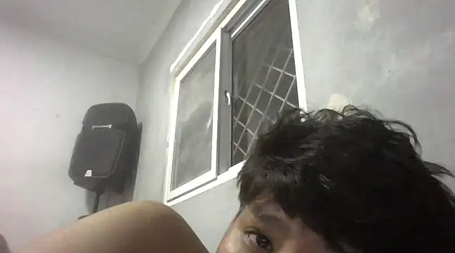 Snapshot of it0z_klk chatting on 22, 1, 2025 it0z klk online show from 22, 1, 2025