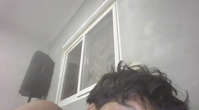 Snapshot of it0z_klk chatting on 11, 2, 2025 it0z klk online show from 11, 2, 2025