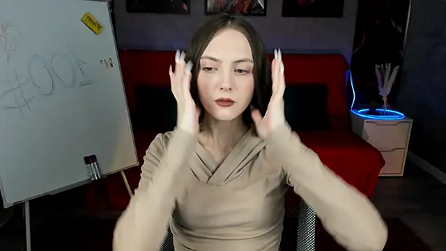 JesssWalker online show from 4, 2, 2025