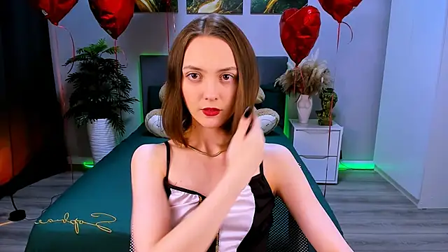 JesssWalker online show from 11, 3, 2025