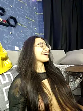 LittleX Angel online show from 5, 3, 2025