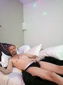 AQuickPhyx online show from 5, 3, 2025