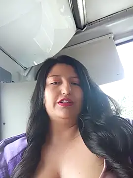 Snapshot of Melyy_Edii chatting on 21, 2, 2025 Melyy Edii online show from 21, 2, 2025