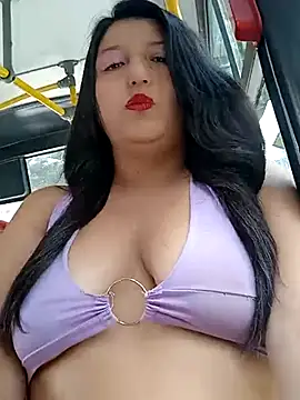 Snapshot of Melyy_Edii chatting on 21, 3, 2025 Melyy Edii online show from 21, 3, 2025