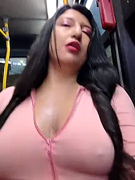 Snapshot of Melyy_Edii chatting on 2, 3, 2026 Melyy Edii online show from 2, 3, 2026