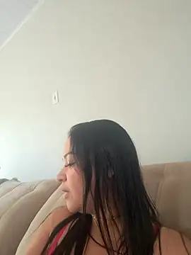 Novinhabonequinha3 online show from 27, 1, 2025