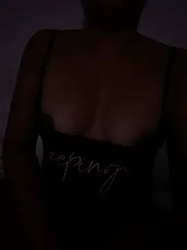 Yessica 832 online show from 28, 4, 2026