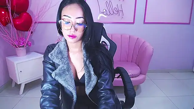 Snapshot of victoria_ricci_a chatting on 4, 3, 2025 victoria ricci a online show from 4, 3, 2025