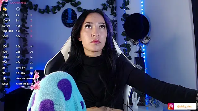 Snapshot of victoria_ricci_a chatting on 17, 11, 2025 victoria ricci a online show from 17, 11, 2025