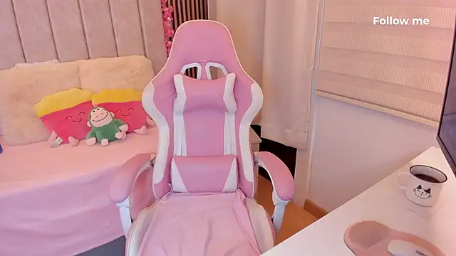 tamy xoo online show from 18, 4, 2026