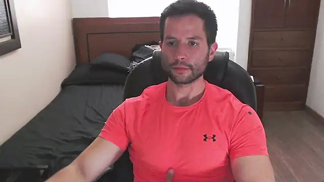 Snapshot of hairyncuteass chatting on 5, 2, 2025 hairyncuteass online show from 5, 2, 2025