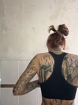 Black sweet Rose online show from 18, 12, 2025