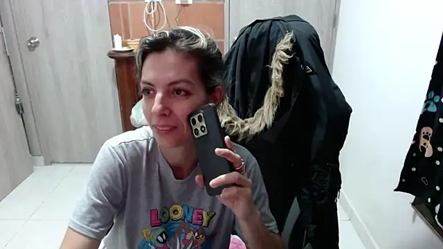 Princezzlove3 online show from 12, 2, 2025