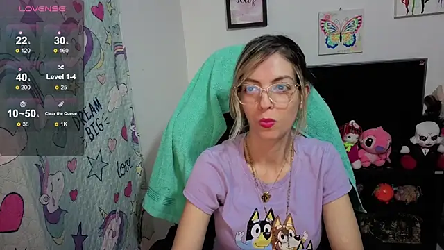 Princezzlove3 online show from 25, 9, 2025