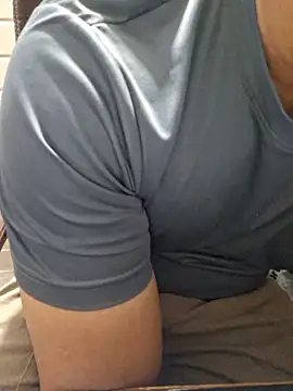 xxxsmartboyxxx online show from 6, 4, 2026