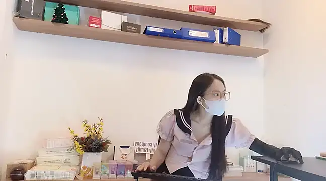 Lush-Office online show from 10, 2, 2025