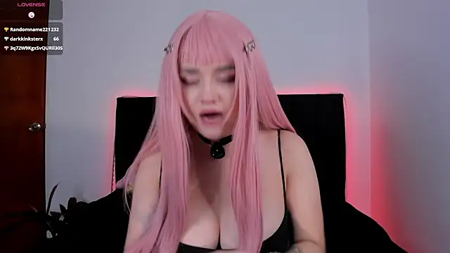 raven  white1 online show from 21, 2, 2025