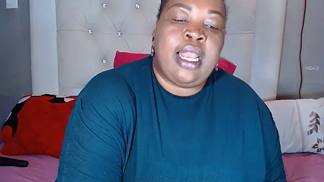 Snapshot of omalicha98 chatting on 9, 6, 2026 omalicha98 online show from 9, 6, 2026