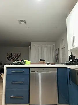 carlospingalinda online show from 8, 3, 2025