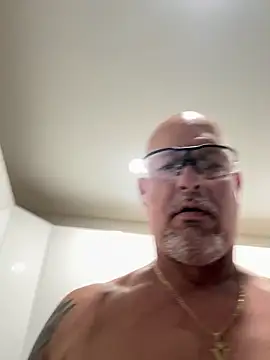 carlospingalinda online show from 8, 3, 2025