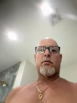 carlospingalinda online show from 11, 3, 2026