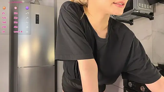 dontouchmyass online show from 15, 11, 2025