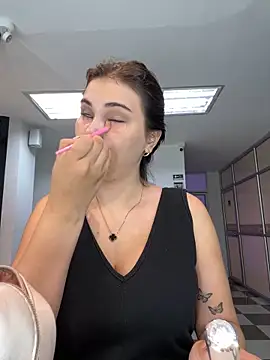 Aitana Hilton  online show from 22, 3, 2025