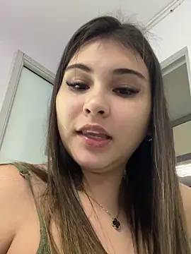 Aitana Hilton  online show from 4, 10, 2025