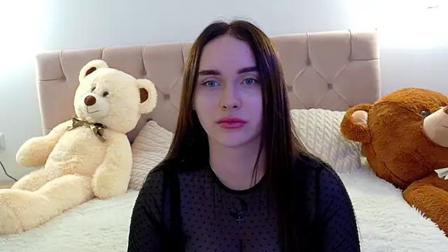 Snapshot of Lilliana_Moon chatting on 18, 10, 2025 Lilliana Moon online show from 18, 10, 2025