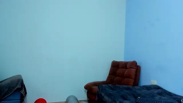 Charlotte curvy  online show from 10, 3, 2025