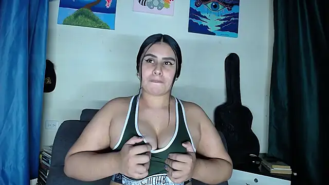 Antonellaa 111 online show from 16, 3, 2025