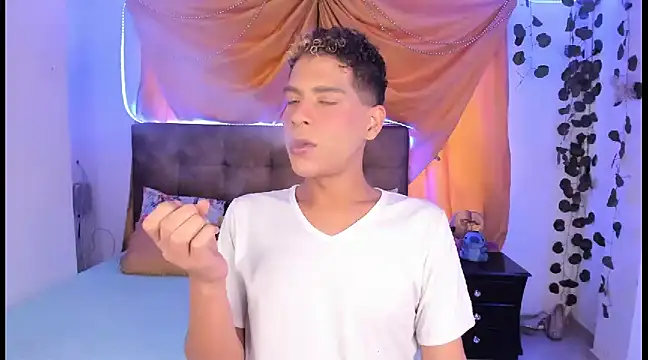 Ethan Boyy online show from 7, 3, 2025