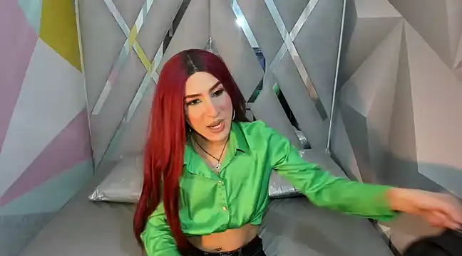 Snapshot of Georgina_Giio chatting on 13, 3, 2025 Georgina Giio online show from 13, 3, 2025