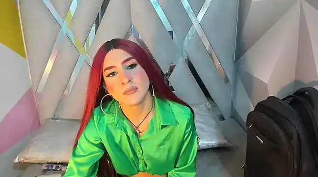 Snapshot of Georgina_Giio chatting on 13, 3, 2025 Georgina Giio online show from 13, 3, 2025