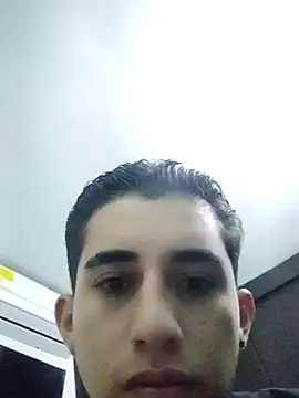 Latinos 2001 online show from 15, 1, 2025