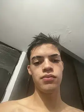 Latinos 2001 online show from 16, 6, 2026