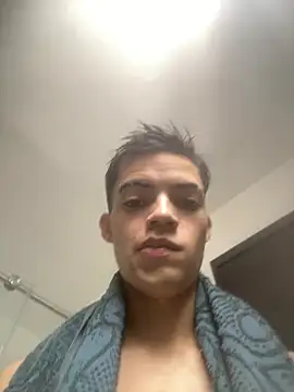 Latinos 2001 online show from 28, 6, 2026
