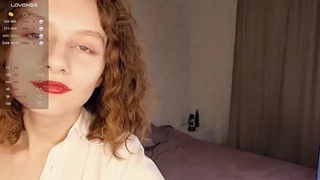 Snapshot of Leya_Curly chatting on 2, 2, 2025 Leya Curly online show from 2, 2, 2025