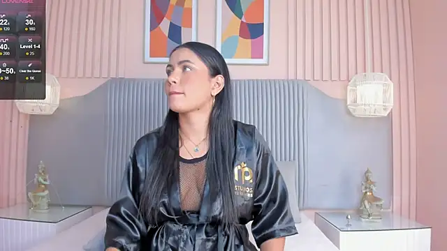 janna lopez  online show from 7, 3, 2025