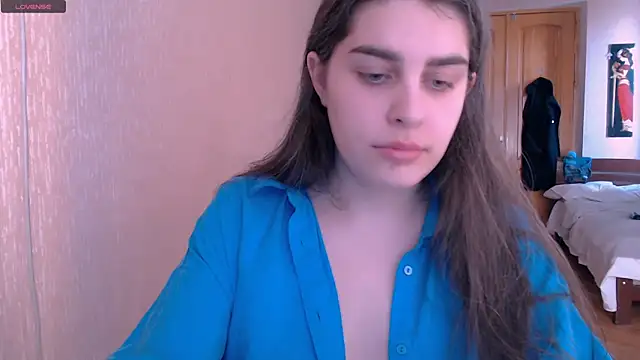 Snapshot of _Roselina_ chatting on 7, 2, 2025 Roselina online show from 7, 2, 2025