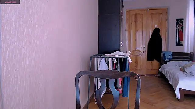 Snapshot of _Roselina_ chatting on 9, 2, 2025 Roselina online show from 9, 2, 2025