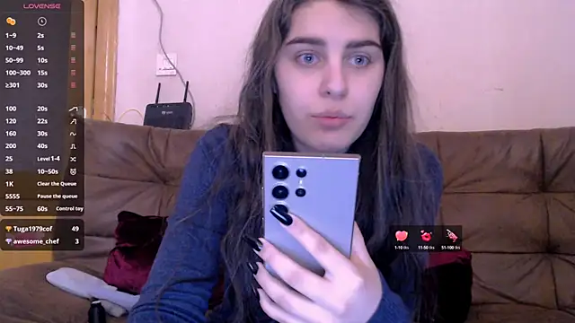 Snapshot of _Roselina_ chatting on 13, 2, 2025 Roselina online show from 13, 2, 2025